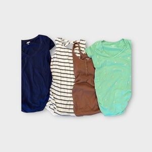 XS Maternity Shirt Lot